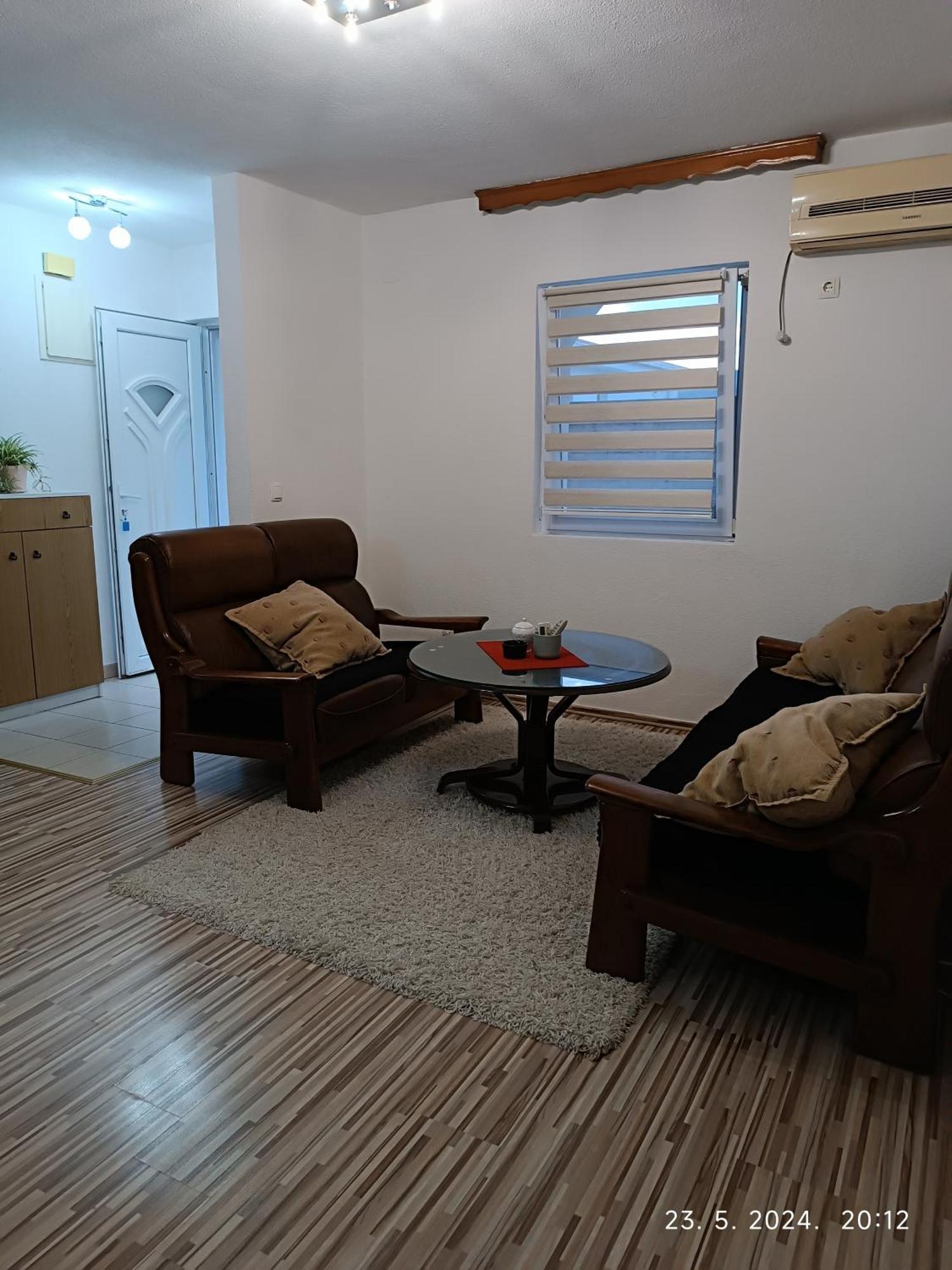 3-Bedroom Newhome โมสตาร์ ภายนอก รูปภาพ