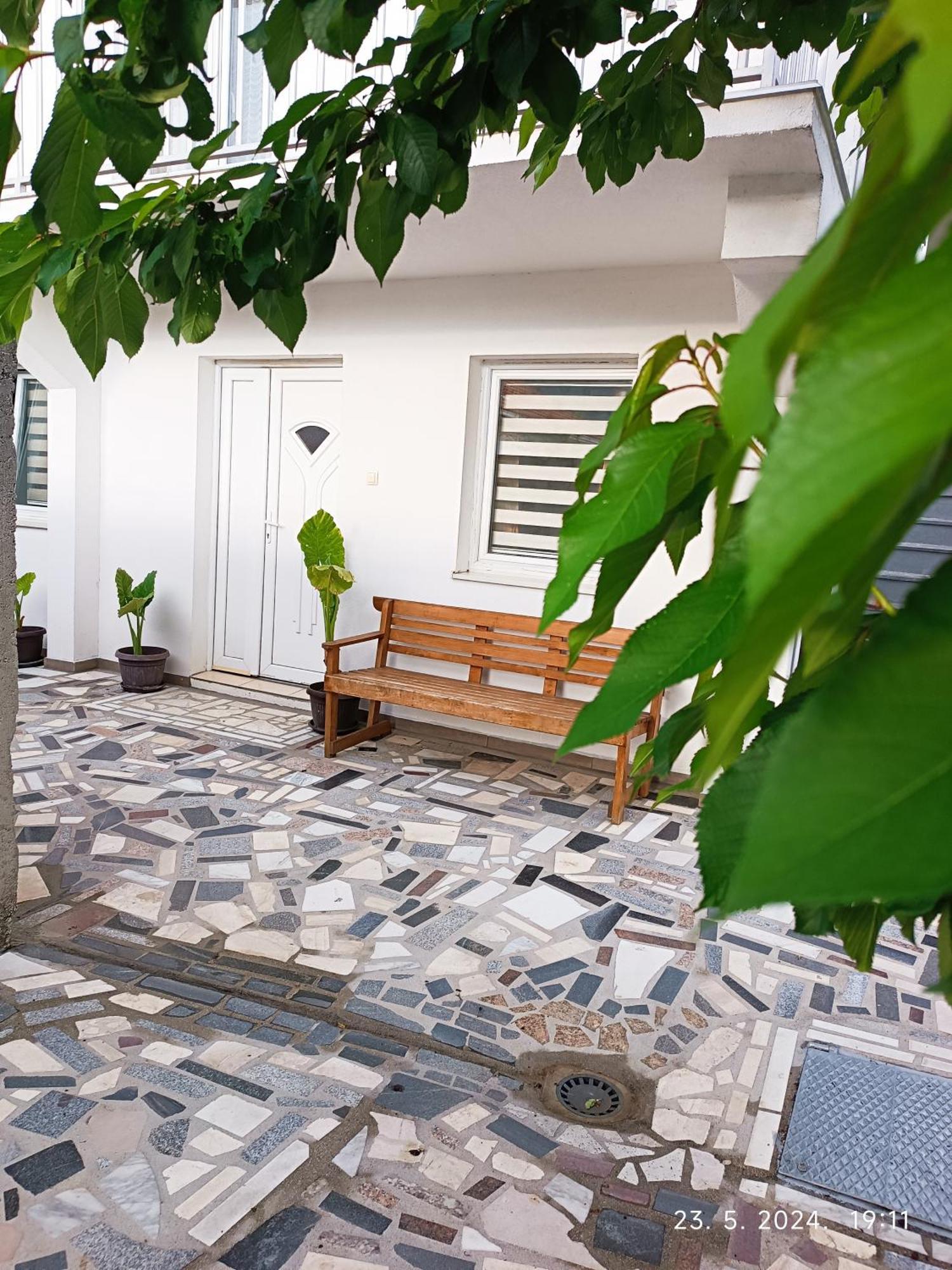 3-Bedroom Newhome โมสตาร์ ภายนอก รูปภาพ