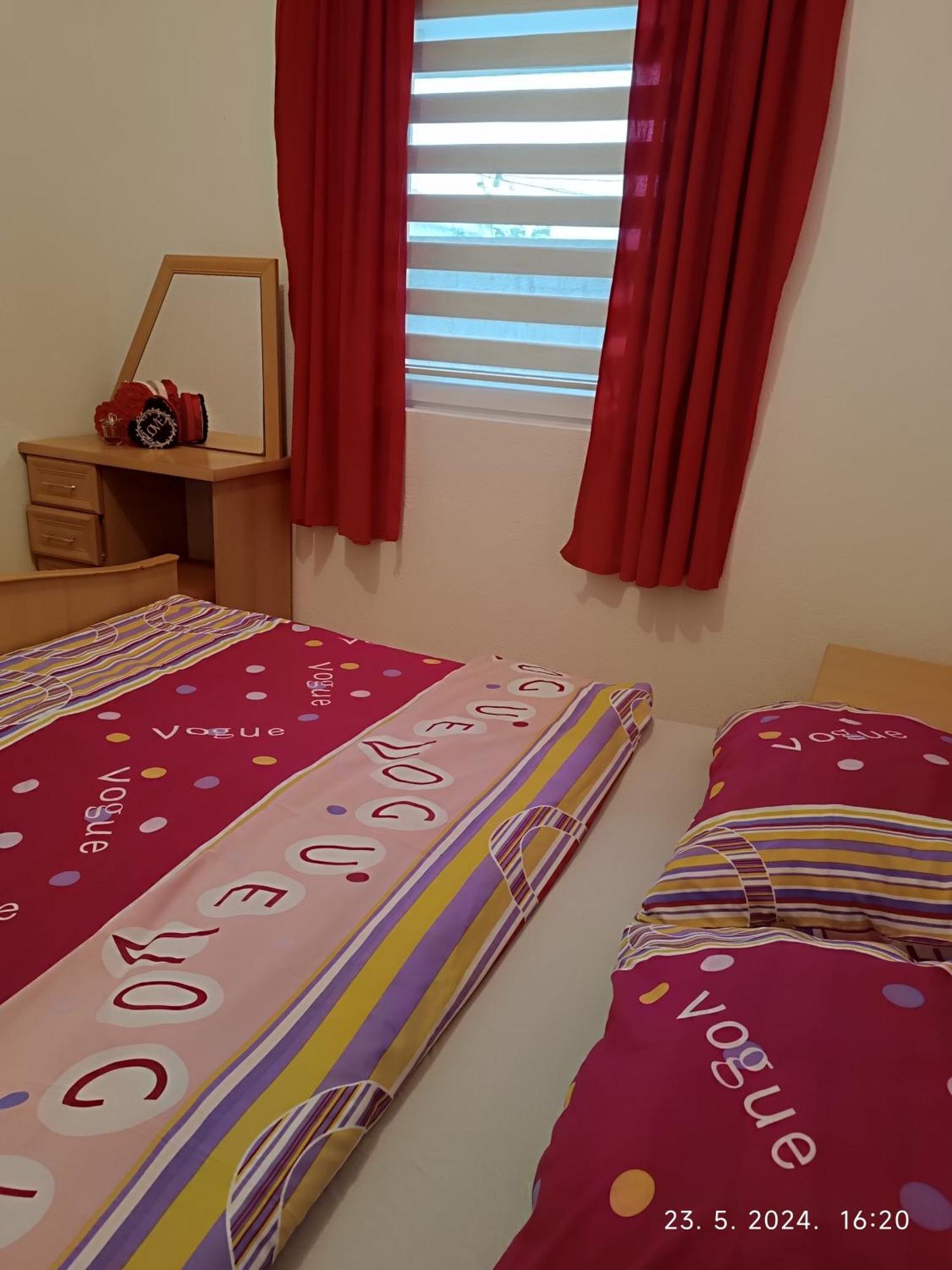 3-Bedroom Newhome โมสตาร์ ภายนอก รูปภาพ